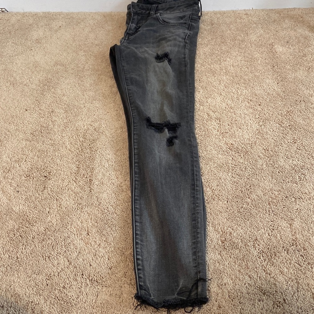 Super stretch low rise black jeans